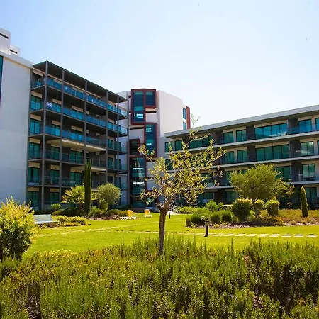 Golf Club By Apartamento *